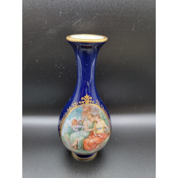 Vintage Limoges Porcelain Bud Vase France Cobalt Blue Gold 5" - Picture 6 of 9